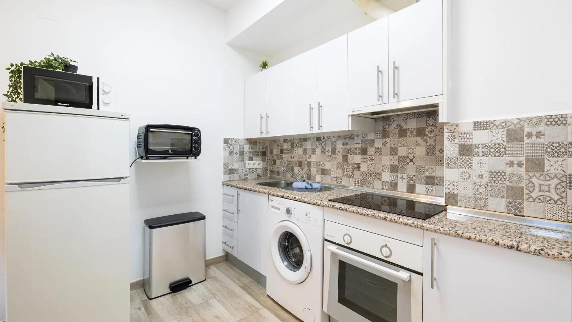 Apartment Holidays2Malaga Duplex Huerta Del Obispo Junto Casco Historico